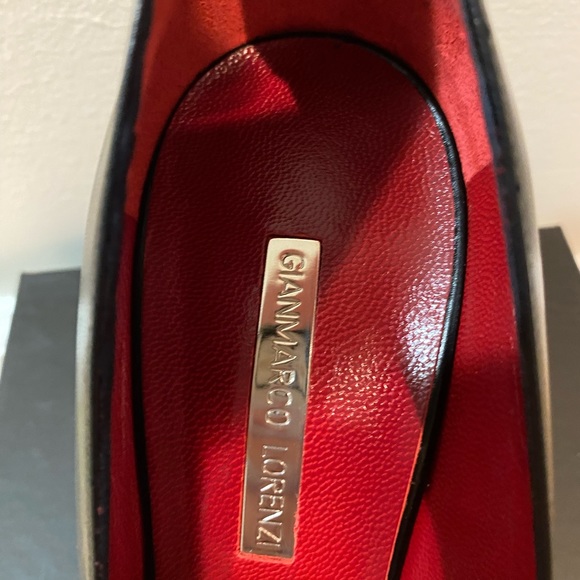 Gianmarco Lorenzi Pointed Black Heels with Cross Stitch Design on Back - Picture 4 of 7